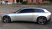 Třináctistovku od Dacie si pak ve verzi kombi představuje rumunský designér Marius Flitar. Jeho vize udělala z vozu nízký shooting brake.