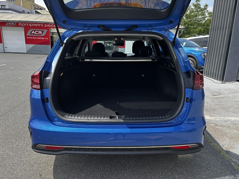 Kia Ceed (2023)  Exclusive 1.5 T-GDI (118 kW) - fotka 15 z 15