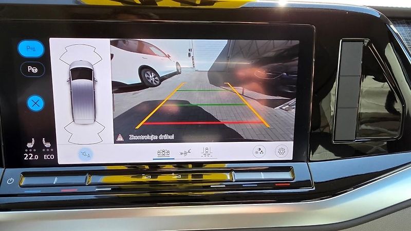 Volkswagen Multivan (2022) 1.4 TSi PHEV Long TZ SoH 97% - fotka 34 z 44