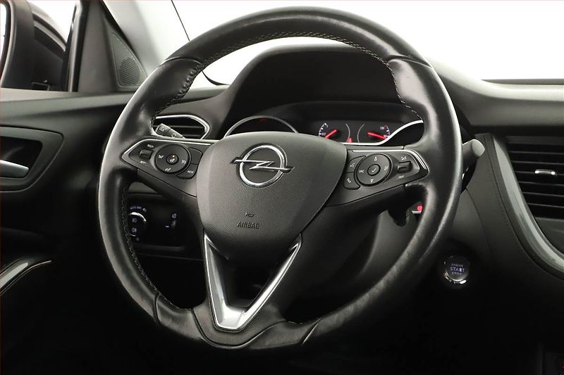 Opel Grandland X (2018) 1.2 Turbo, Automat, Serv.kniha - fotka 16 z 19