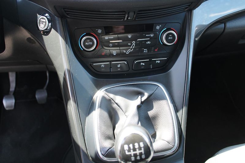Ford C-MAX (2019) REZERVACE - fotka 19 z 28