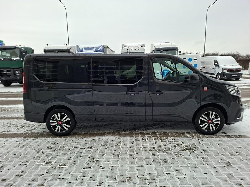 Renault Trafic (2025) COMBI L2H1, 8 míst, AT9 - fotka 6 z 22
