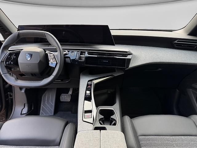 Peugeot 5008 (2026)  ALLURE Hybrid 145 e-DCS6 - fotka 10 z 15