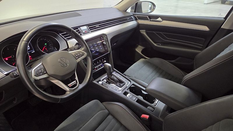Volkswagen Passat - fotka 5 z 6