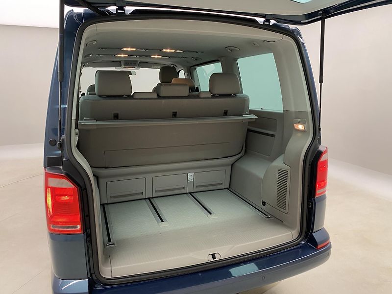 Volkswagen Multivan 2.0TDI 170kW 4MOTION DSG 7míst - fotka 6 z 34