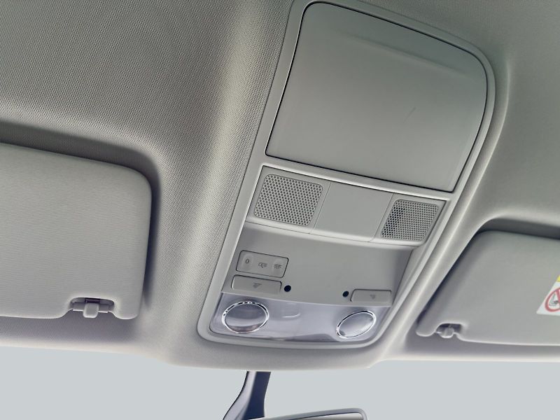 Škoda Karoq (2019) 1.6 TDI 85 kW Style Plus - fotka 23 z 34