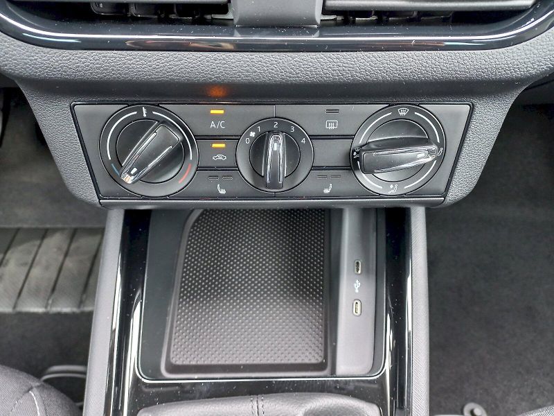 Škoda Scala (2023) Ambition PLUS TSI 81/1.0 M6F - fotka 20 z 22