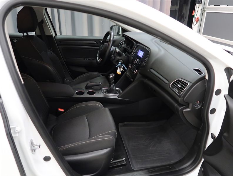 Renault Mégane 1,5 DCi ČR 1. MAJITEL DPH - fotka 10 z 21