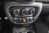 Mini Clubman 100 kW JCW paket LED Navi - náhled 32