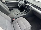 Volkswagen Passat (2022) Variant 2.0 TDI DSG Business - náhled 9