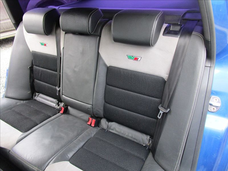 Škoda Octavia Combi 2.0TDi RS, aut. Klima - fotka 27 z 40