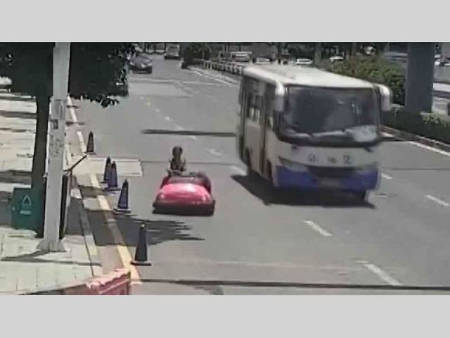 Policie autíčko zabavila.