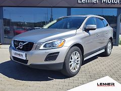 Volvo XC60 D5 2.4D/158kW Summum AWD - fotografie inzerátu