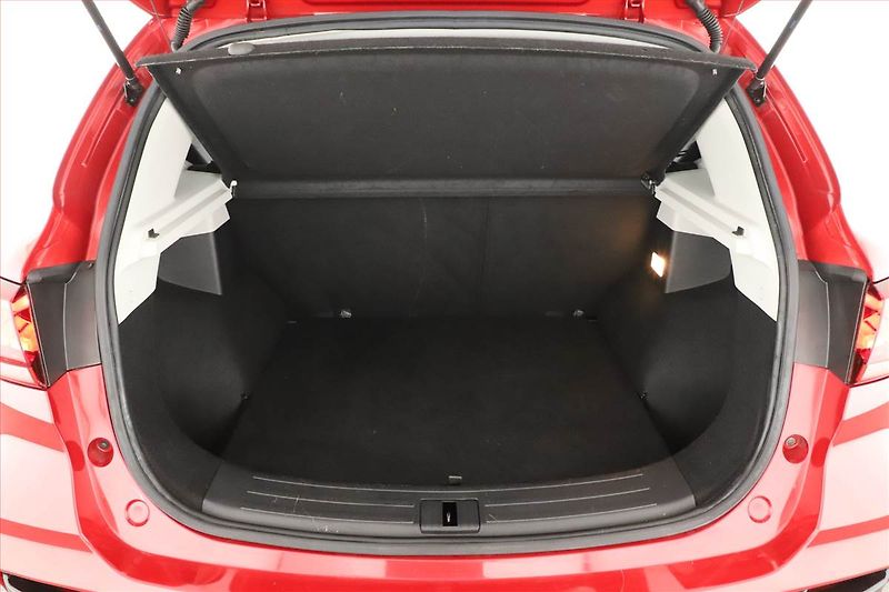MG ZS (2022) Comfort EV 50.3 kWh, SoH 89% - fotka 18 z 20