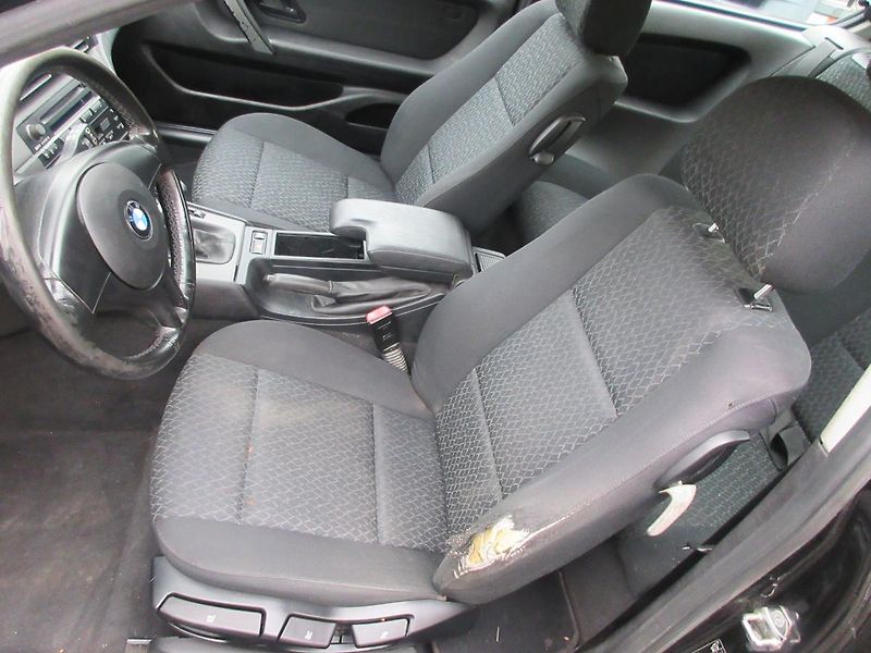 BMW Řada 3 (2002) 316 TI COMPACT 85 KW - fotka 7 z 14