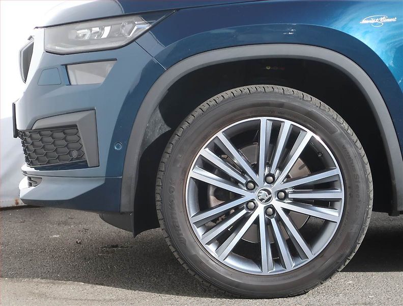 Škoda Kodiaq (2023) 2.0 TSI - fotka 15 z 26