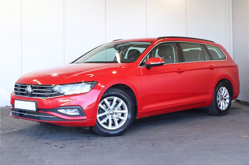 Volkswagen Passat 2.0 TDI Business Cockpit ACC - fotka 1 z 14