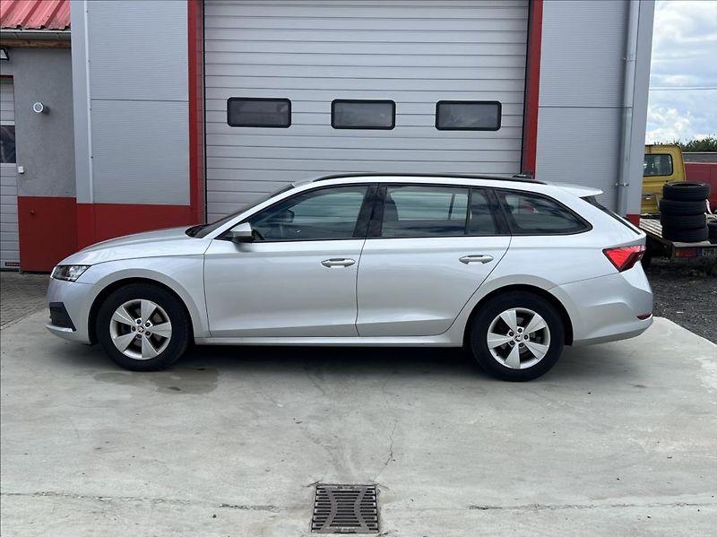 Škoda Octavia 2,0 TDI 85kW Active Combi - fotka 2 z 23