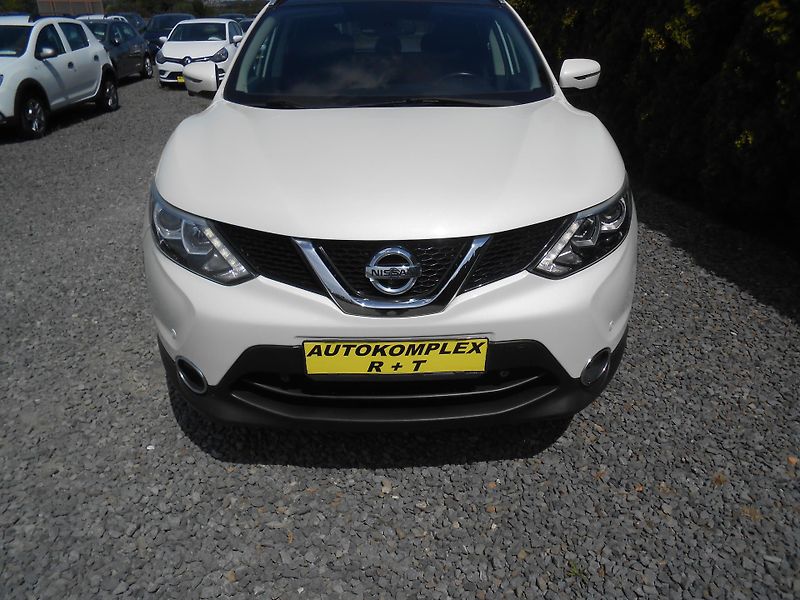 Nissan Qashqai 1.5DCi,LED,KAMERA,PANORAMA - fotka 12 z 49