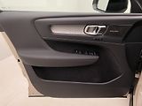 Volvo XC40 (2026) B3 AUT DARK ULTRA - náhled 7