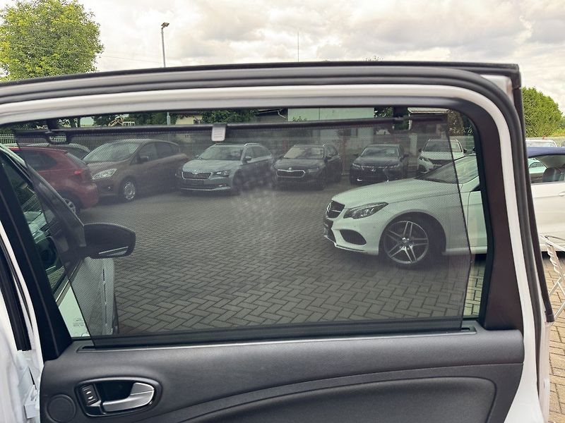 Ford S-MAX (2010) 2.0TDCi Digi Klima Tempomat - fotka 20 z 47