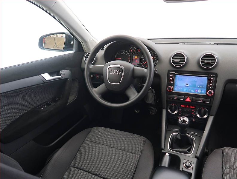 Audi A3 (2007) 1.9 TDI, po STK - fotka 7 z 15