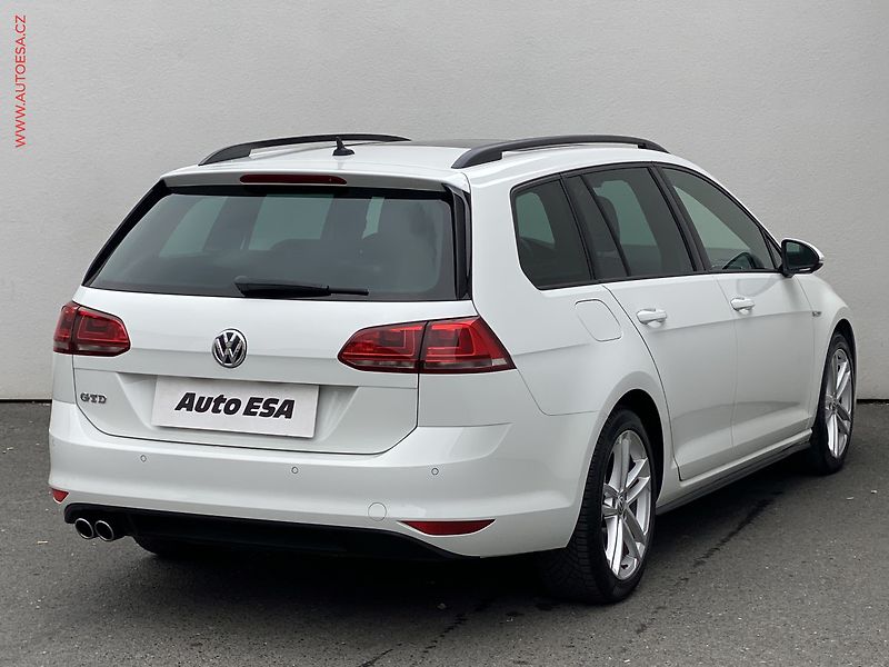 Volkswagen Golf (2016) 2.0TDi GTD, GTD, DSG, bixenon - fotka 4 z 18