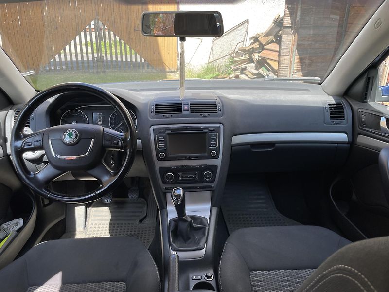 Škoda Octavia (2010) 4X4 2,0TDI CR 103kW Tažné - fotka 9 z 16