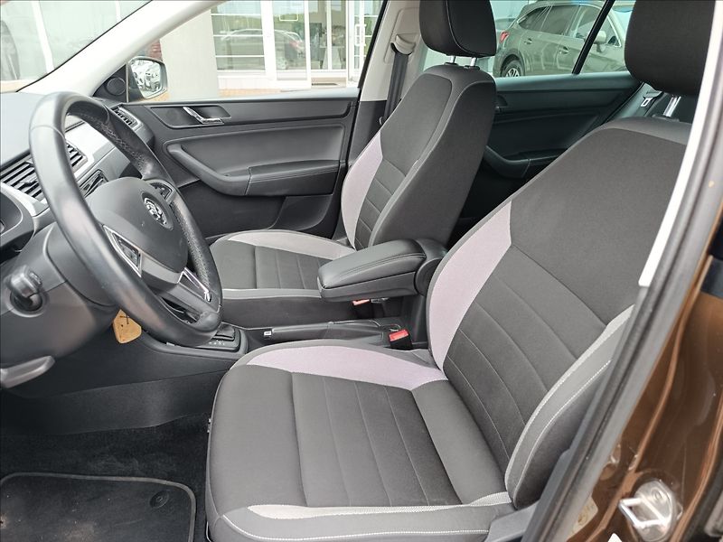 Škoda Rapid 1,2 TSi DSG Ambition - fotka 16 z 19