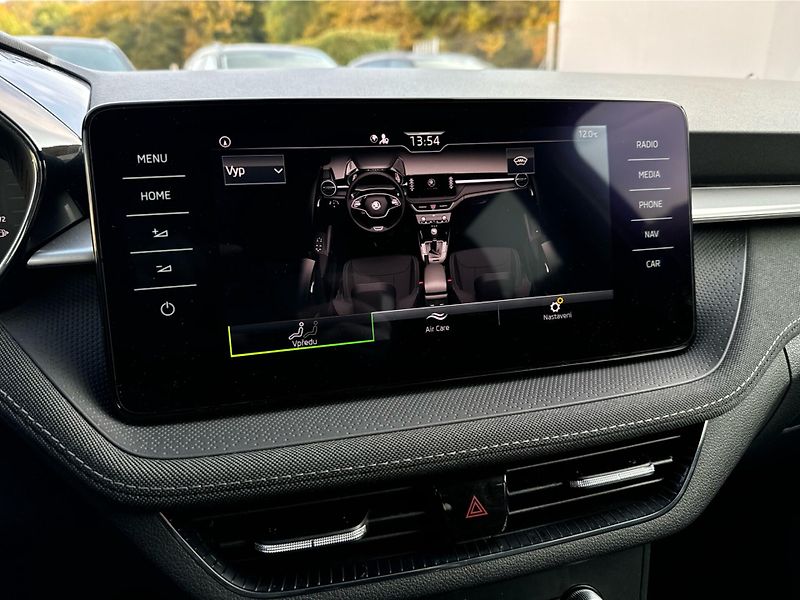 Škoda Fabia Style 1.0 TSI 81kW DSG - fotka 14 z 21