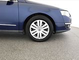 Volkswagen Passat (2005) 2.0 TDI, nová STK - náhled 12