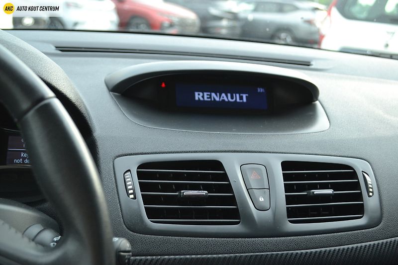 Renault Mégane 1.6i-16V 81kW LIFE - fotka 23 z 42