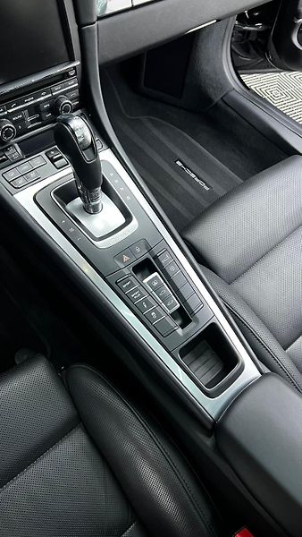 Porsche 911 3.8 TURBO 383 kW - fotka 17 z 24