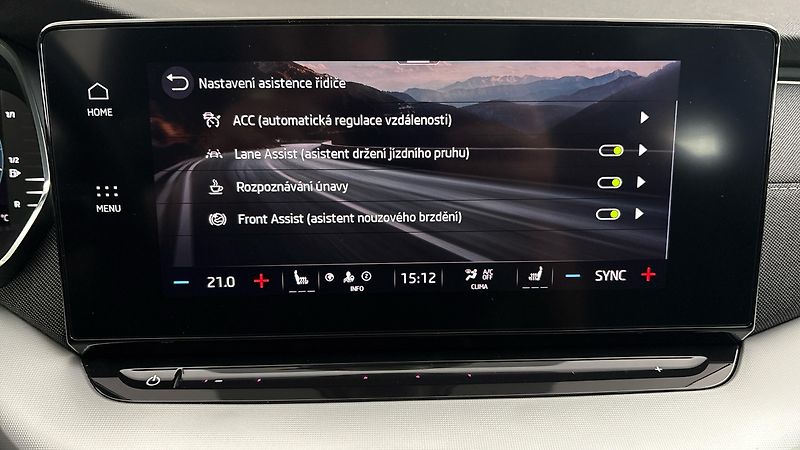 Škoda Octavia 1.5 TSI E-Tec DSG Style - fotka 23 z 25