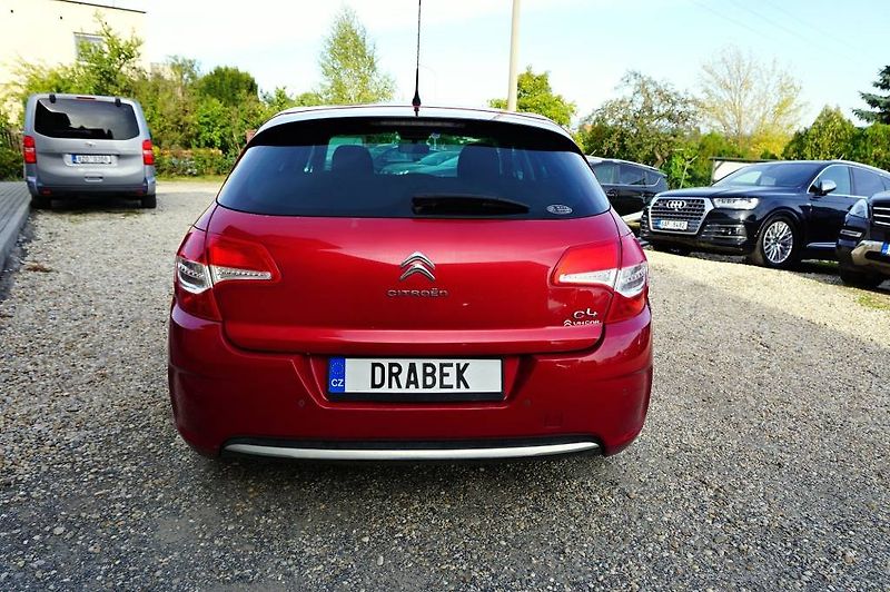 Citroën C4 (2012) 1,6 VTI 88 kW - fotka 5 z 26