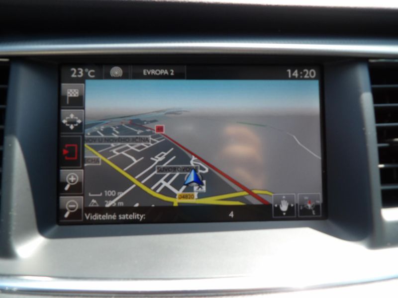 Peugeot 508 (2015) SW RXH 2,0 HDi 180 EAT6 - fotka 30 z 47