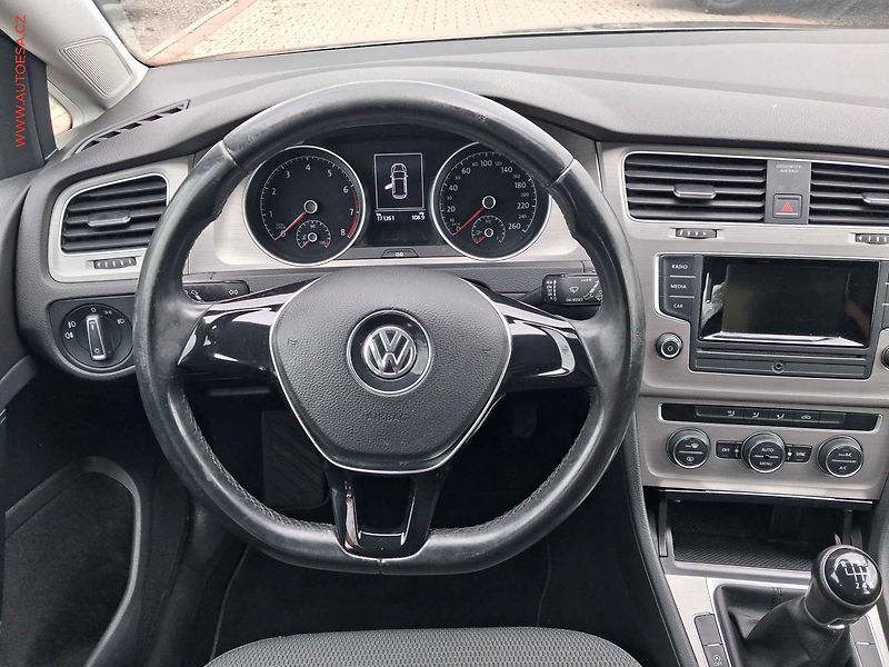 Volkswagen Golf (2015) 1.4 TSi, Comfortline, TZ - fotka 11 z 16