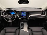 Volvo XC60 B4 AWD DARK PLUS AUT CZ - náhled 1