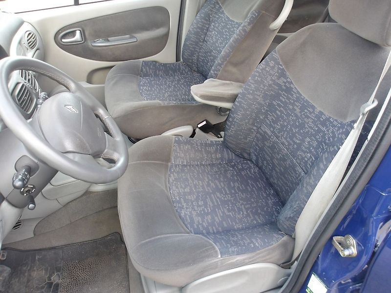 Renault Scénic 1,9DCi AUTOMAT !!! Serv.kn! - fotka 14 z 26