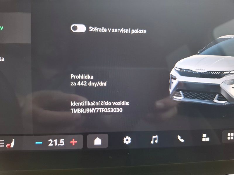 Škoda Elroq (2025) 84 KWH RS 250 KW 4X4 - fotka 17 z 37