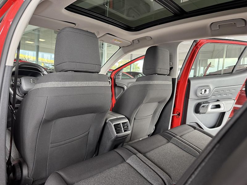 Citroën C5 Aircross 1,5BlueHDi 130 AT8*Panor*Tažné - fotka 16 z 38