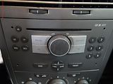 Opel Astra (2005) 1.4 16V, AC - náhled 17