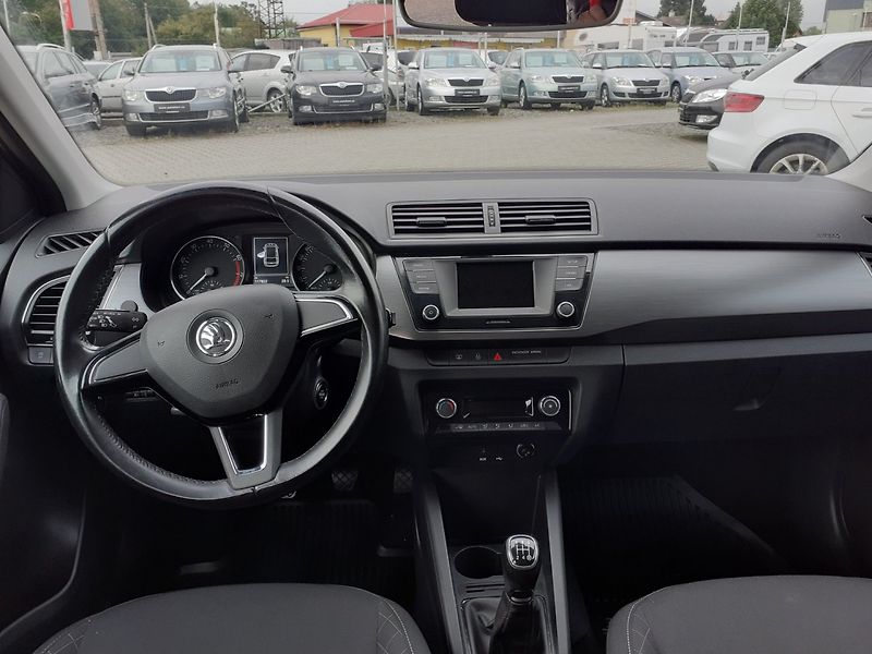 Škoda Fabia (2017) KOMBI 1.0 MPi ČR ZADÁNO ! - fotka 7 z 34