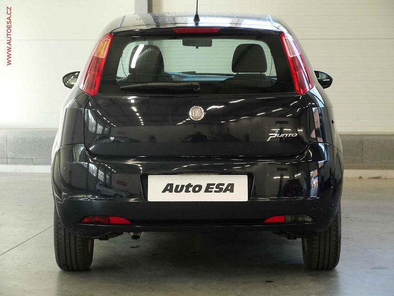 Fiat Punto (2009) 1.4i - fotka 5 z 18