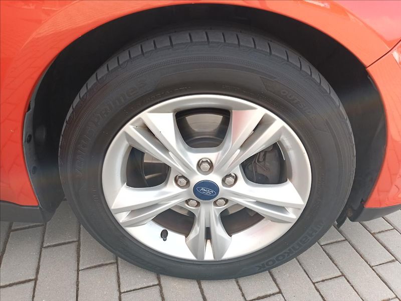 Ford Grand C-MAX 2,0 TDCI,103KW,NAVI,SERVIS, - fotka 25 z 45