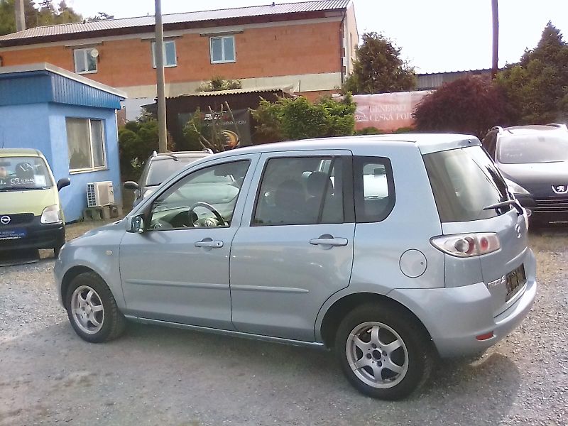 Mazda 2 (2007) 1.4i, 2.majitel - fotka 6 z 30