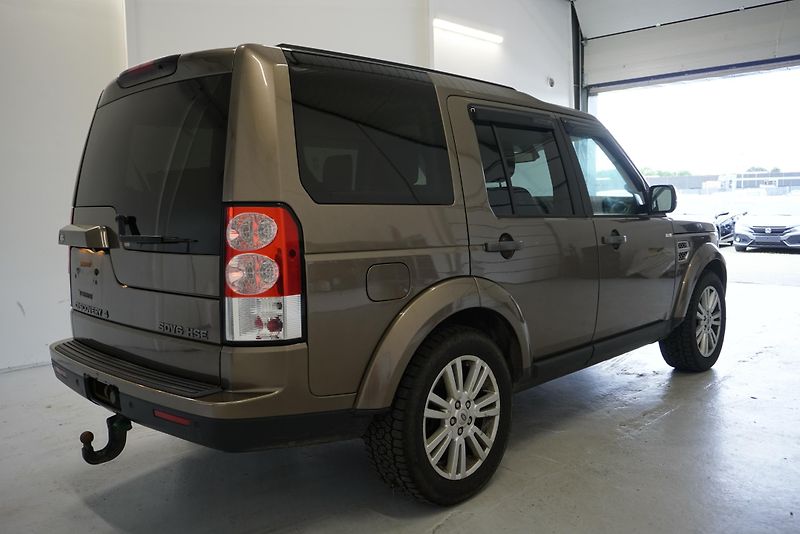 Land Rover Discovery DISCOVERY 4  3,0D SDV6 HSE 4WD - fotka 5 z 34
