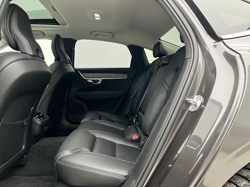 Volvo S90 B5 AWD ULTIMATE BRIGHT AUT - fotka 6 z 47