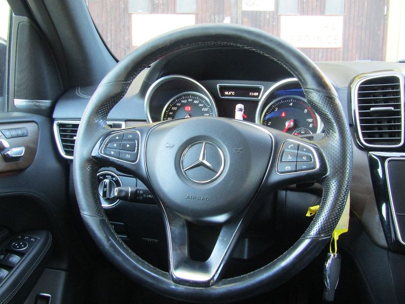 Mercedes-Benz GLE (2018) 350 d 4MATIC  TOP QUALITY - fotka 15 z 45