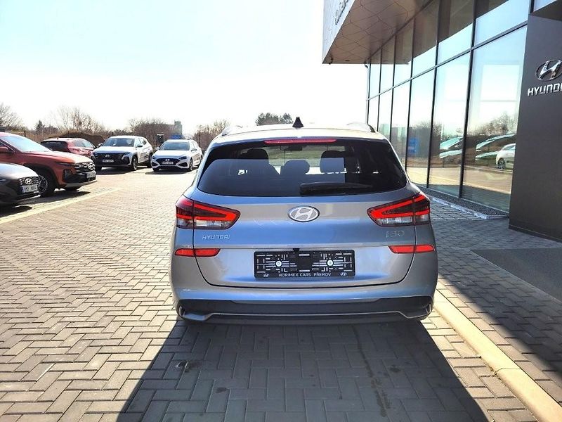 Hyundai i30 (2026) WG 1.0 T-GDI 85kW MT SMART  - fotka 5 z 27